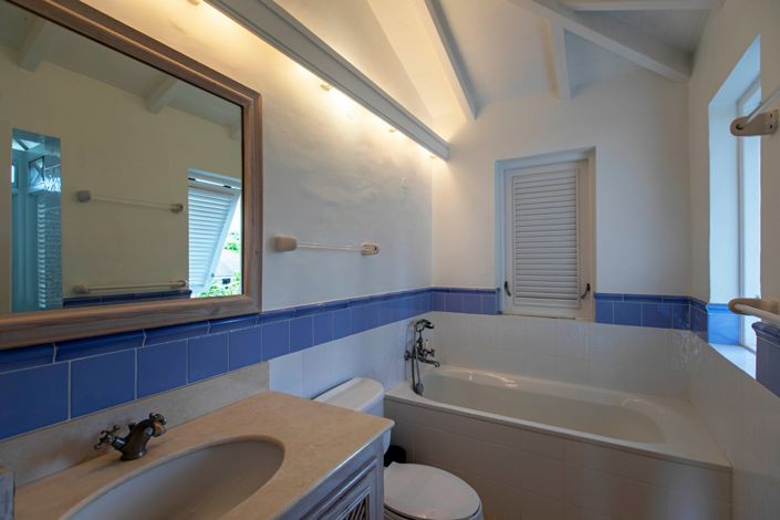 Image No.21-3 Bed Villa for sale