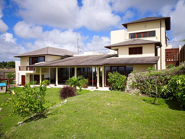 Image No.1-Villa de 4 chambres à vendre à St George
