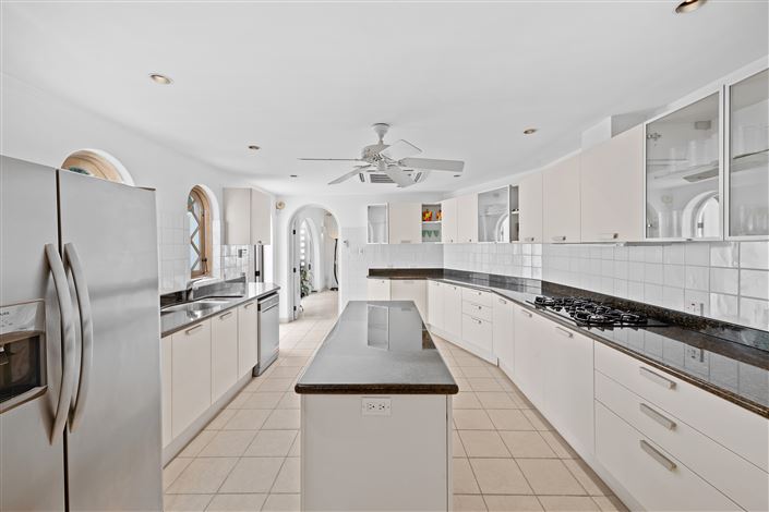 Image No.16-6 Bed Villa for sale