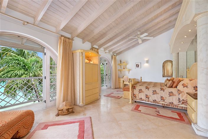 Image No.4-6 Bed Villa for sale