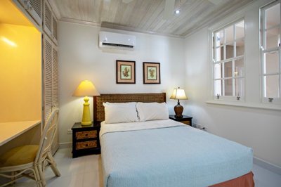 ashanti-3-queen-bedroom-12