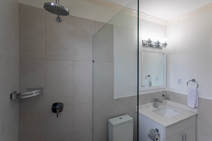 Image No.21-3 Bed Apartment for sale