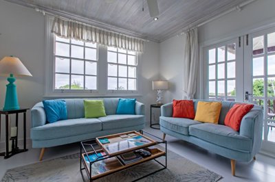 ashanti-3-colorful-living-07