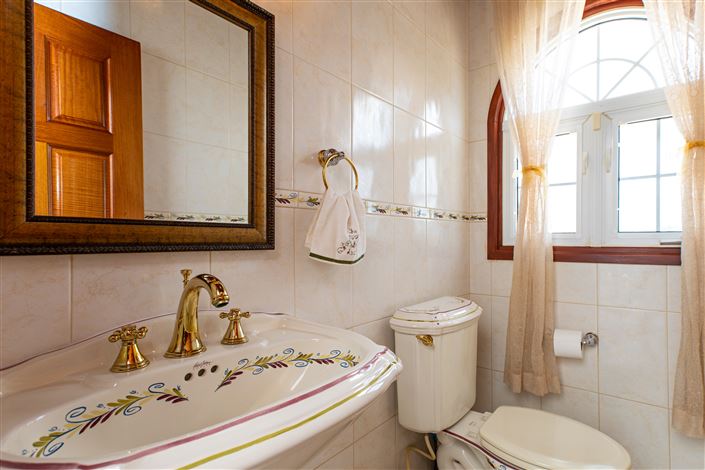 Image No.9-Villa de 4 chambres à vendre à St Michael