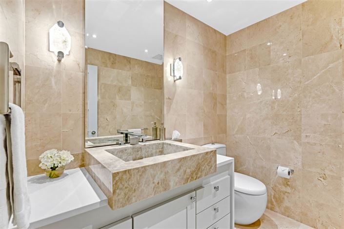 Image No.15-Appartement de 6 chambres à vendre à St James