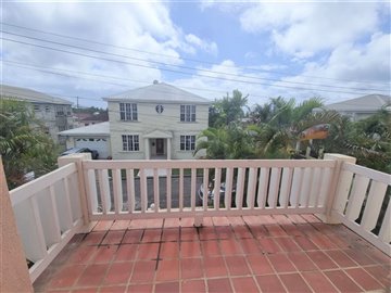 63769-heywoods179upstairsbalcony