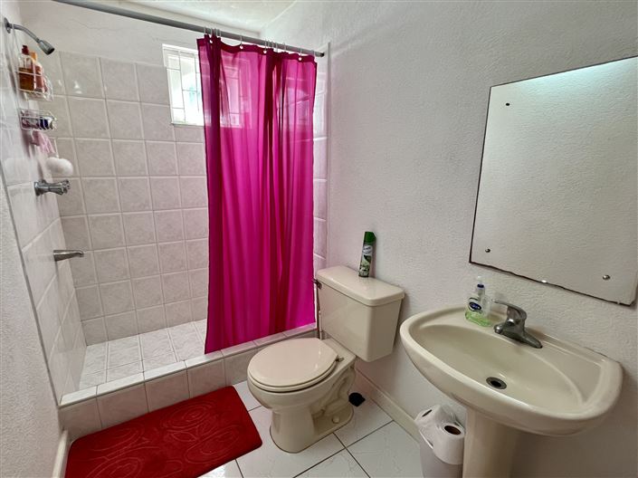 Image No.19-4 Bed Villa for sale