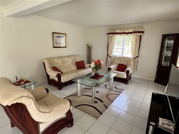 Image No.25-4 Bed Villa for sale