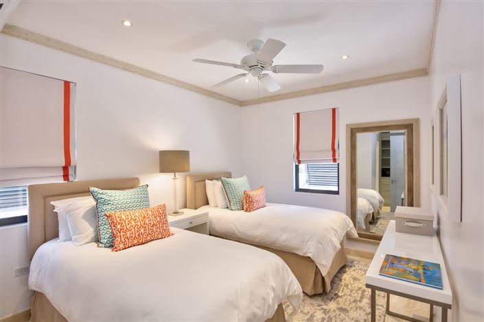 Image No.21-5 Bed Villa for sale