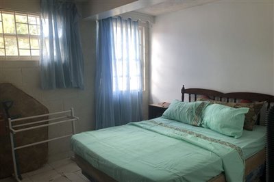 rowans5a1bedroom4