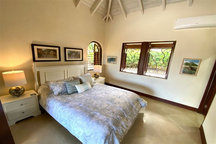 Image No.16-4 Bed Villa for sale