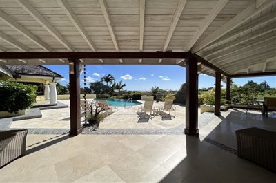 6aharbourviewpoolwesternscenery