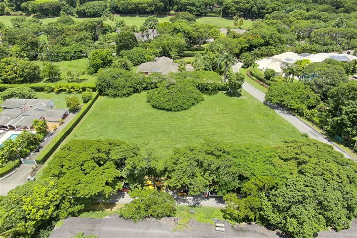 Image No.2-Propriété à vendre à St James