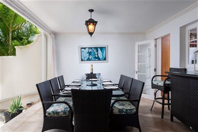 mullinsbay18turtlesreachindoordining