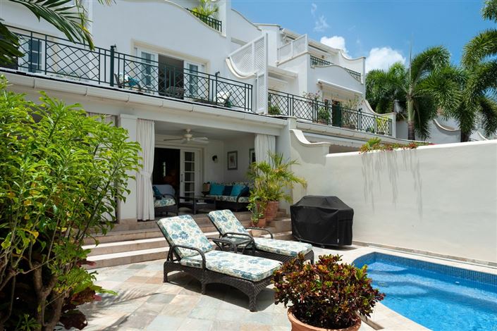 Image No.28-4 Bed Property for sale