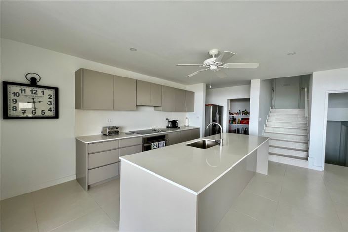 Image No.4-4 Bed Villa for sale