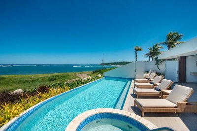 eastresortinfinitypoolviews