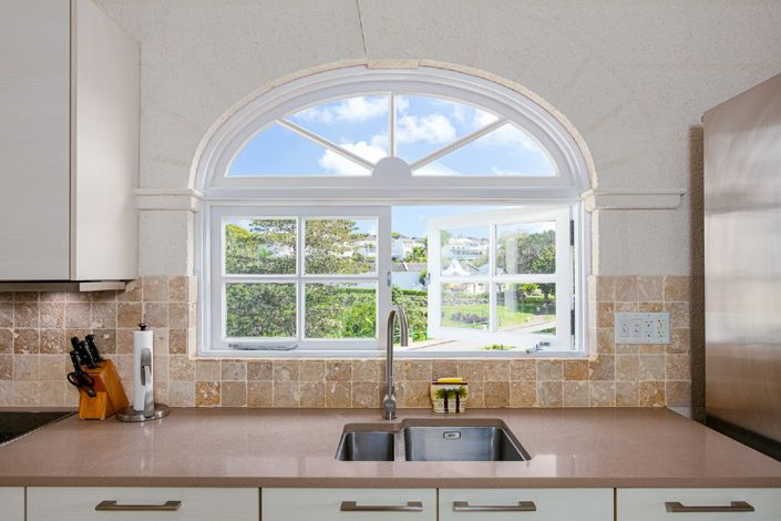 Image No.7-4 Bed Property for sale