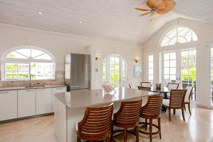 Image No.9-4 Bed Property for sale