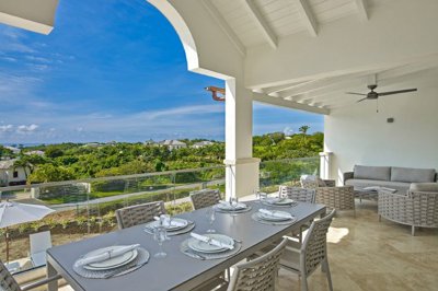 mahogany-heights-scenic-dining