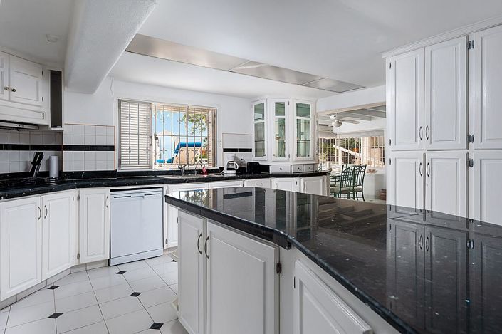 Image No.14-4 Bed Villa for sale