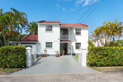 heywoods-171-driveway