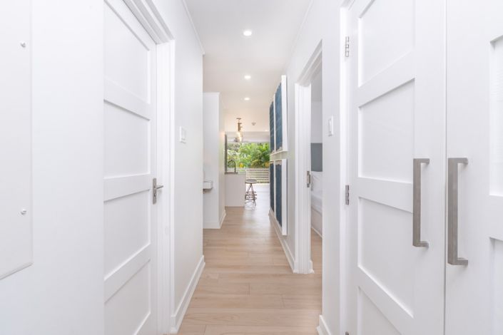 Image No.6-2 Bed Property for sale