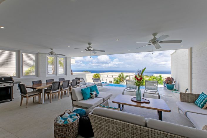 Image No.3-Propriété de 4 chambres à vendre à St James