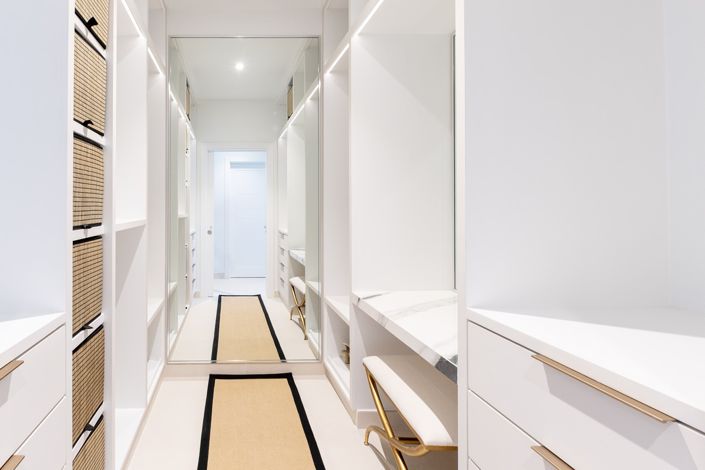 Image No.10-5 Bed Villa for sale