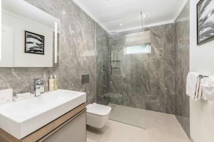 Image No.21-5 Bed Villa for sale