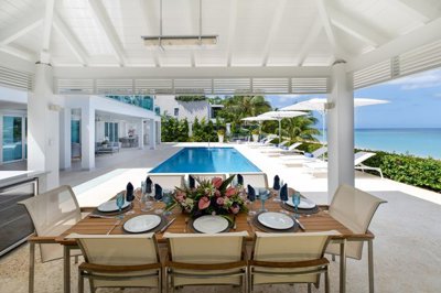 blueoysterpoolsidedining