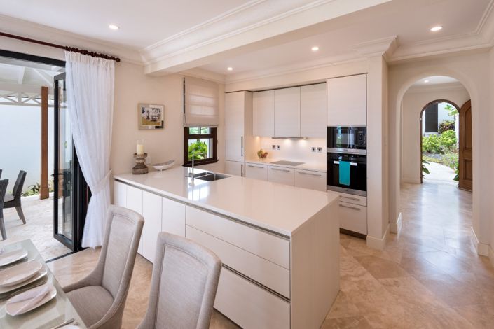 Image No.5-3 Bed Property for sale