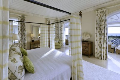 apeshillgreathousemasterbedroom10