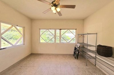 atlantic-pear-120-utility-room