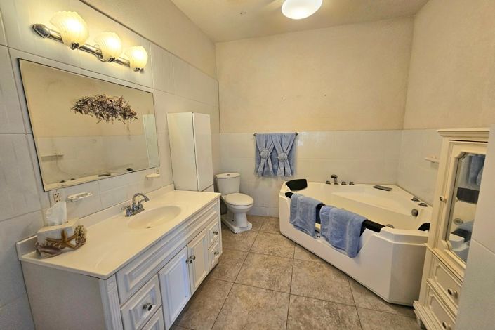 Image No.22-4 Bed Villa for sale