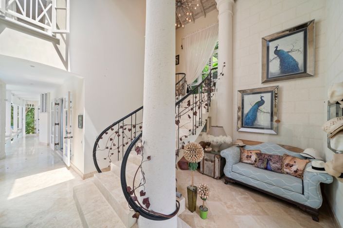 Image No.12-5 Bed Villa for sale