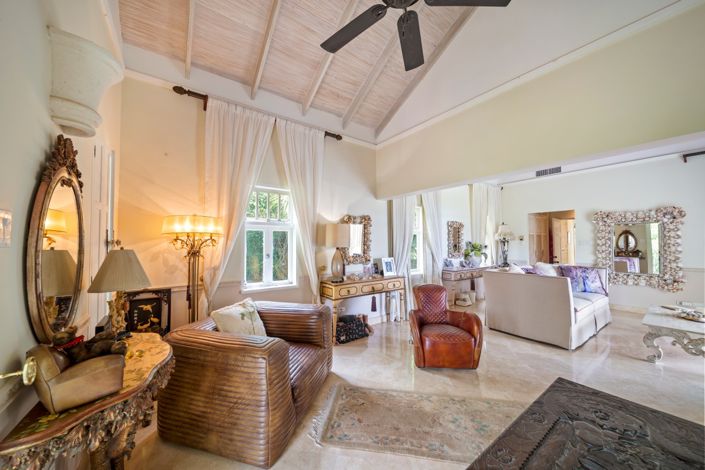 Image No.16-5 Bed Villa for sale