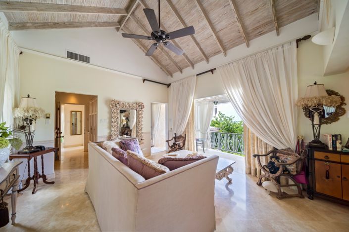 Image No.17-5 Bed Villa for sale