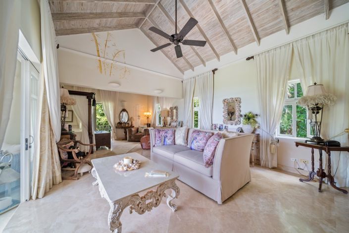 Image No.19-5 Bed Villa for sale