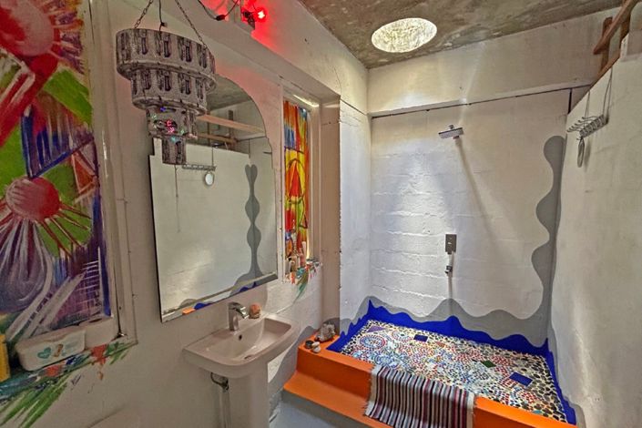 Image No.9-7 Bed Apartment for sale