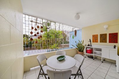 kentbridge-enclosed-patio-17