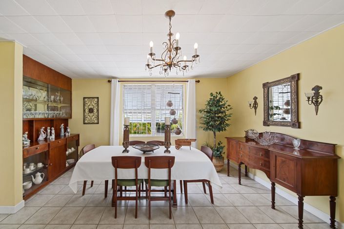 Image No.6-4 Bed Villa for sale