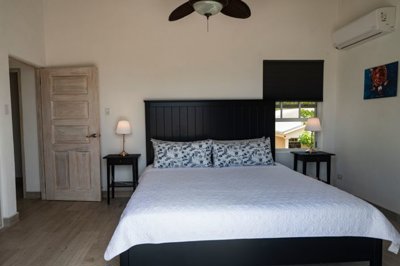 lushlifebedroomfour7012