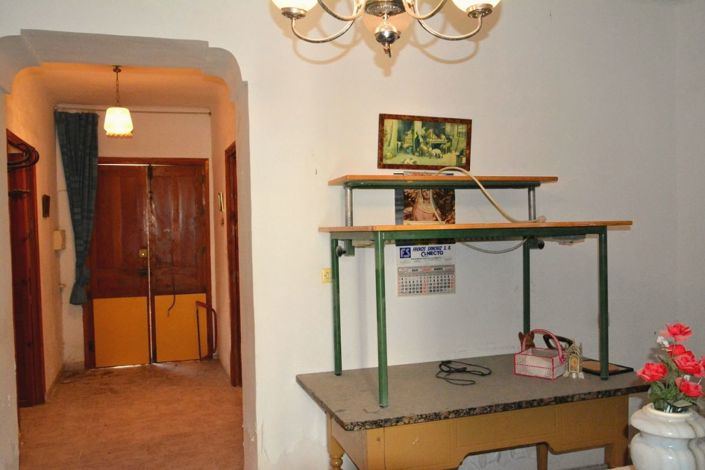 Image No.5-3 Bed Townhouse for sale