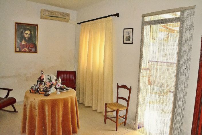 Image No.3-4 Bed Townhouse for sale