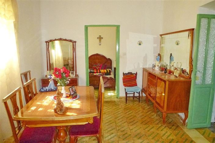 Image No.7-4 Bed Townhouse for sale