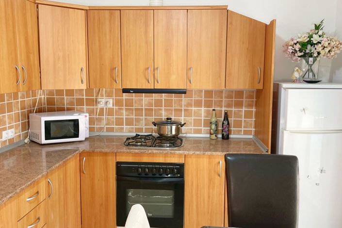 Image No.10-2 Bed Townhouse for sale