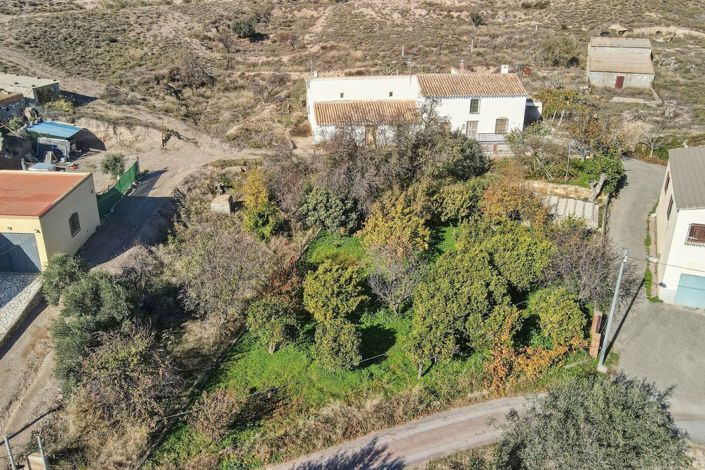 Image No.25-3 Bed Country Property for sale