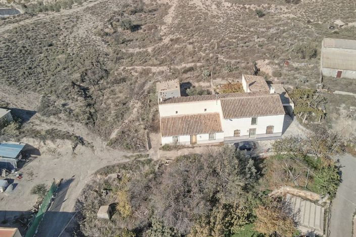 Image No.26-3 Bed Country Property for sale