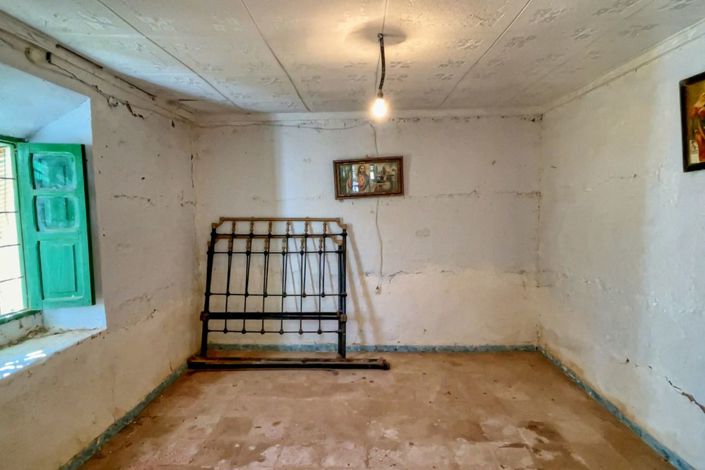 Image No.4-3 Bed Country Property for sale